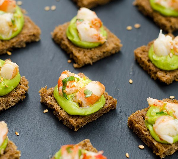 Guacamole Shrimps Toasts