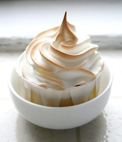 How to Make Meringue Cookies