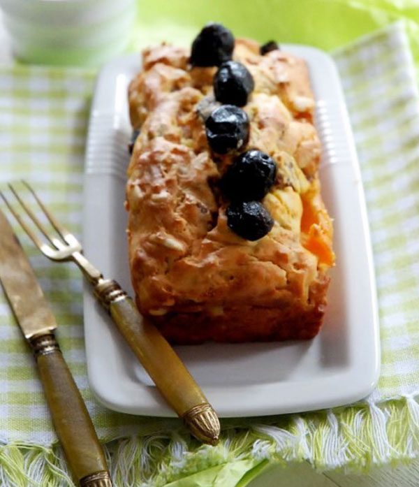 Italian Bread with Melon, Ham, Ricotta & Olives