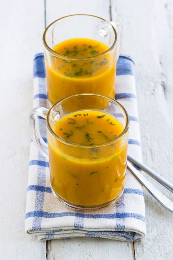 Cilantro Butternut Squash Soup - #recipe by #eatwell101 - https://003.wrwe1r1zs3czx3c.workers.dev/roasted-butternut-squash-soup-recipe