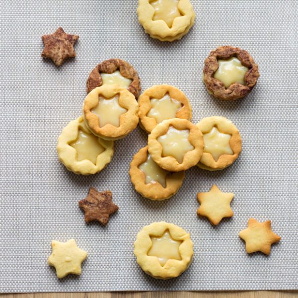 Dulce de Leche Sandwich Cookies