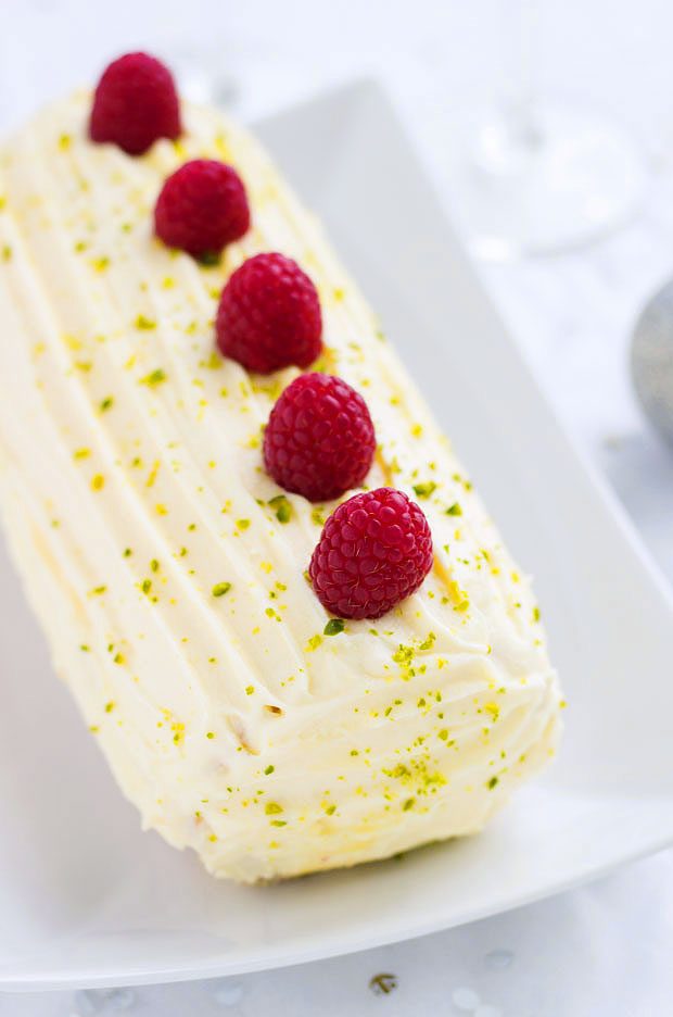 easy-chocolate-cake-roll