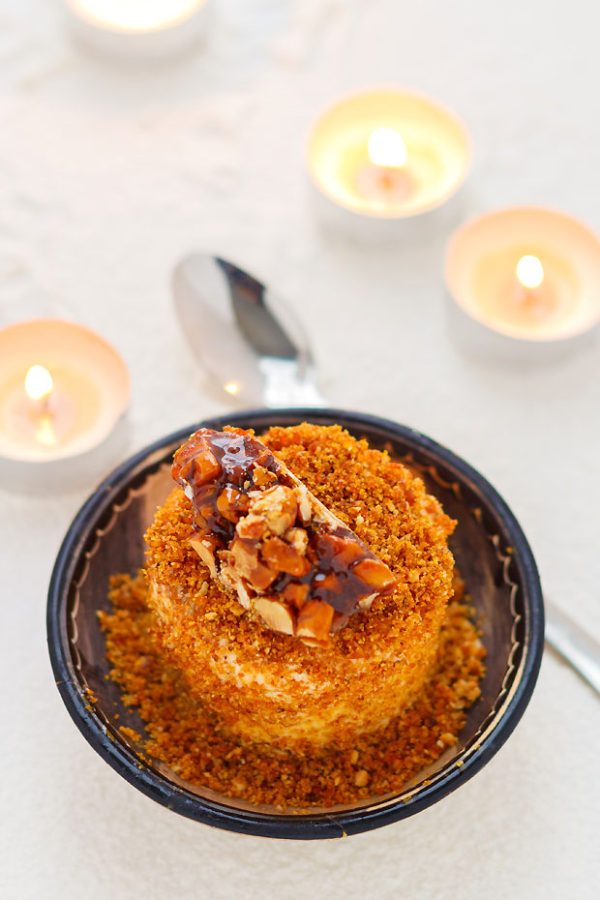 Ice Cream Cake - #recipe by #eatwell101 - https://003.wrwe1r1zs3czx3c.workers.dev/hazelnut-praline-ice-cream-cake-recipe