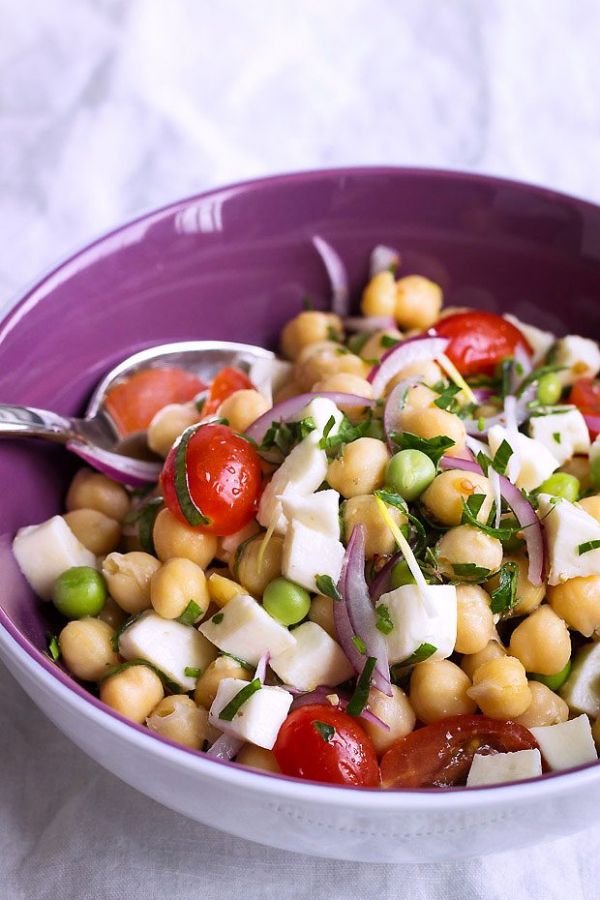 Chickpea Feta Greek Salad - #recipe by #eatwell101 - https://003.wrwe1r1zs3czx3c.workers.dev/chickpeas-salad-recipe