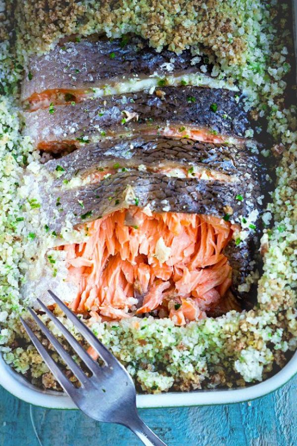 Cilantro Salt Crusted Salmon - #recipe by #eatwell101 - https://003.wrwe1r1zs3czx3c.workers.dev/baked-salmon-in-salt-crust-recipe