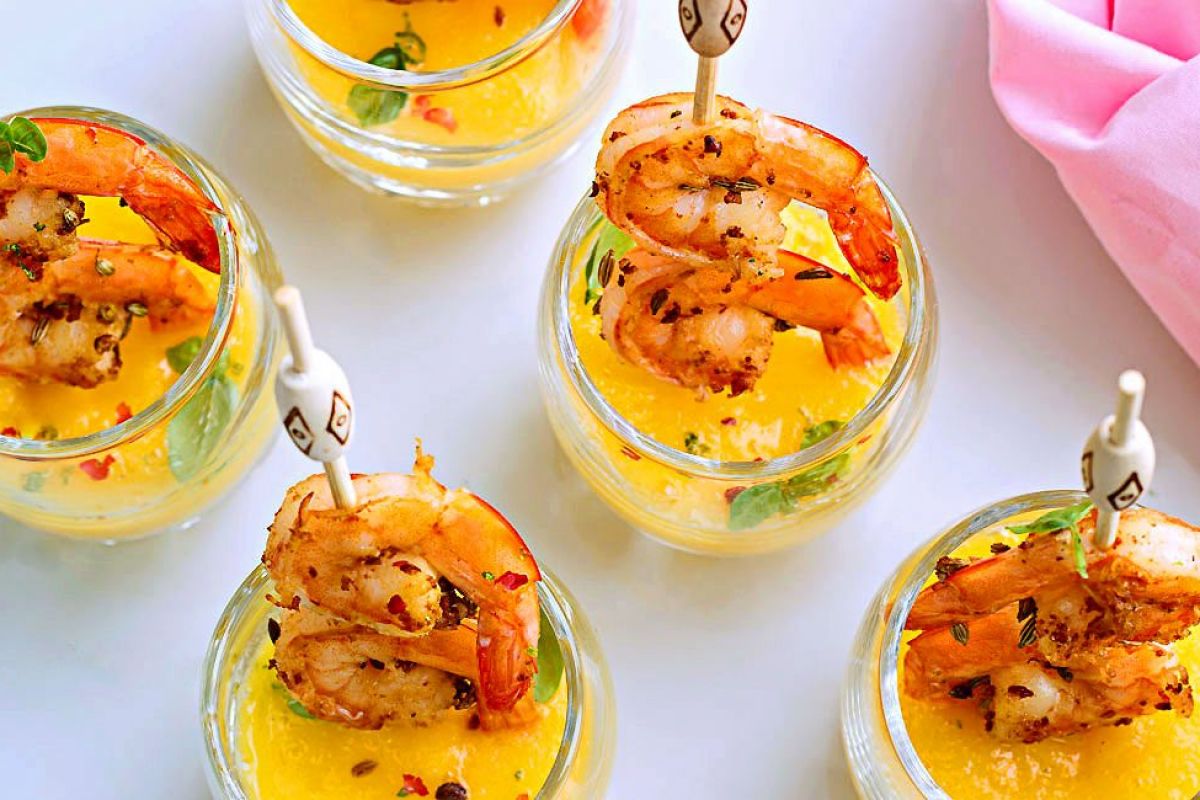 Shrimp Shooters with Mango Sauce