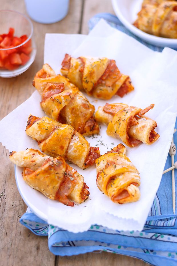 Ham and Cheese Pizza Roll-Ups