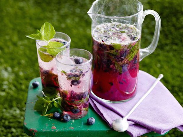 PureWow: The Ultimate Summer Cocktail Guide