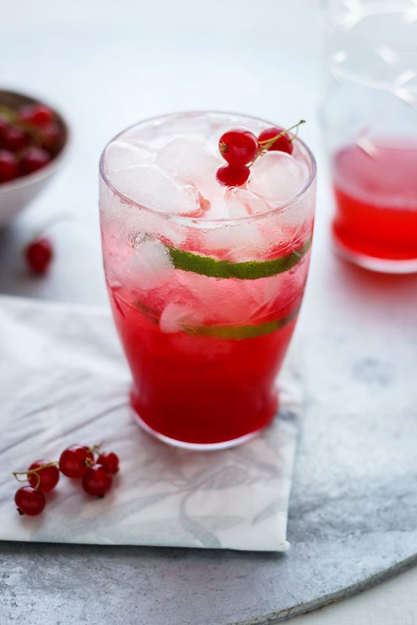 Red Currant Cocktail - #recipe by #eatwell101 - https://003.wrwe1r1zs3czx3c.workers.dev/lime-red-currant-cocktail-recipe