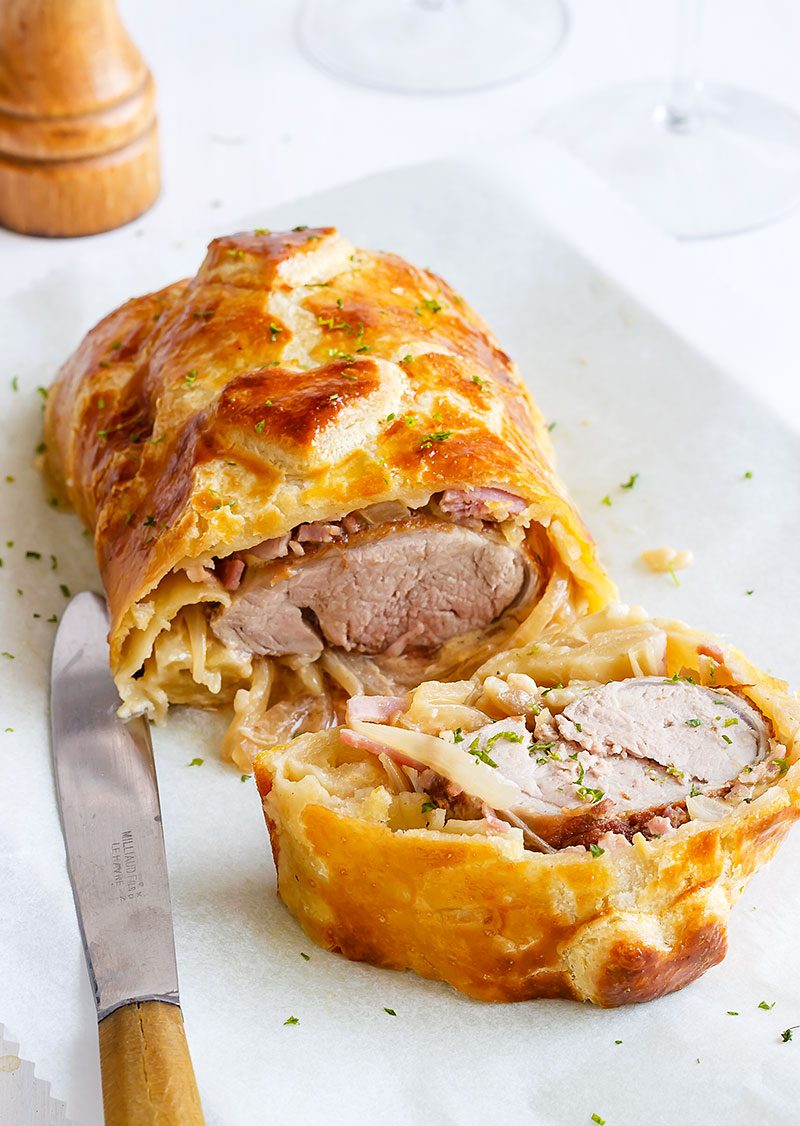 Easy and full of flavor, this pork tenderloin wrapped in a puff pastry is the perfect main dish for a festive dinner.
