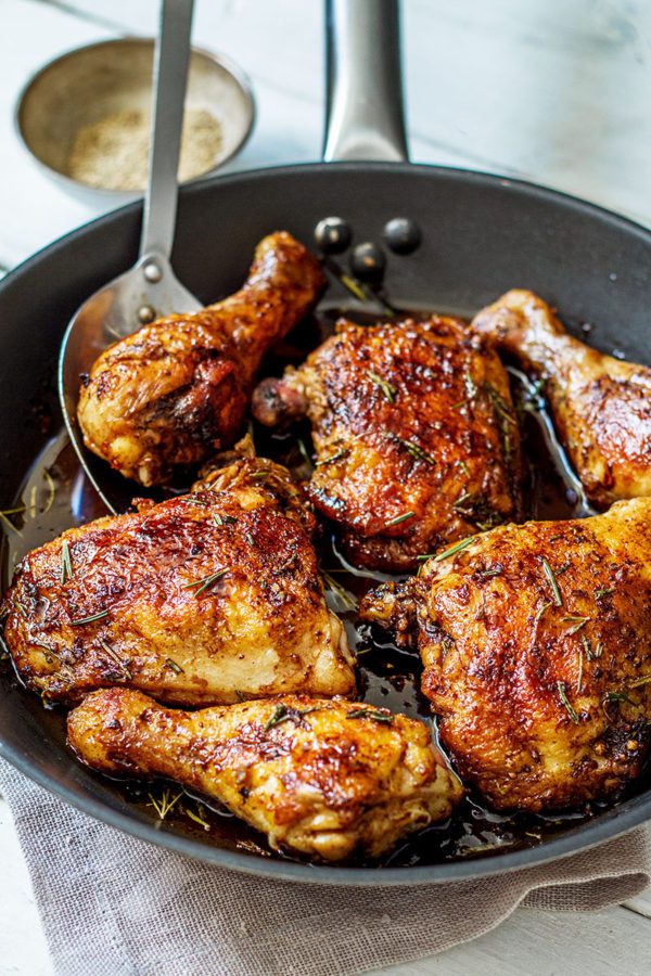 Balsamic Honey Skillet Chicken Legs - #recipe by #eatwell101 - https://003.wrwe1r1zs3czx3c.workers.dev/honey-balsamic-rosemary-chicken-legs-recipe