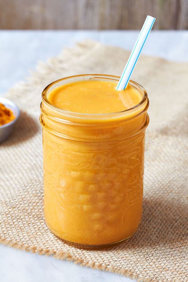 Banana Mango Turmeric Smoothie - #recipe by #eatwell101 - https://003.wrwe1r1zs3czx3c.workers.dev/carrot-mango-turmeric-smoothie-recipe