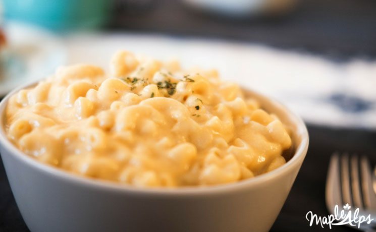 Creamy & Dreamy Macaroni And “Cheese” (Vegan)