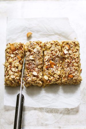 No-Bake Chewy Granola Bars