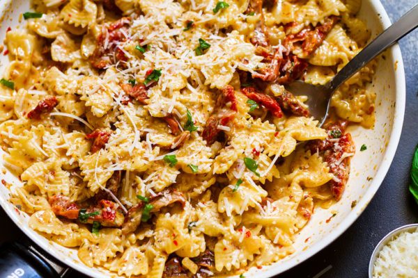 Creamy Sun-Dried Tomato Pasta