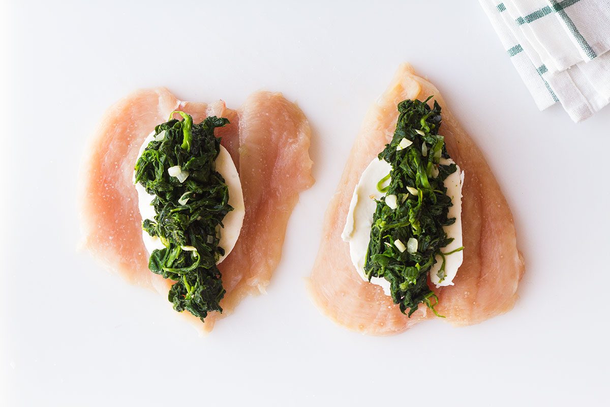 Stuffed Chicken Breasts with Mozzarella & Spinach – Seriously cheesy and bursting with flavors, this quick dinner for two is perfect for a busy night.