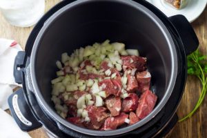 Instant Pot Beef Pasta Soup