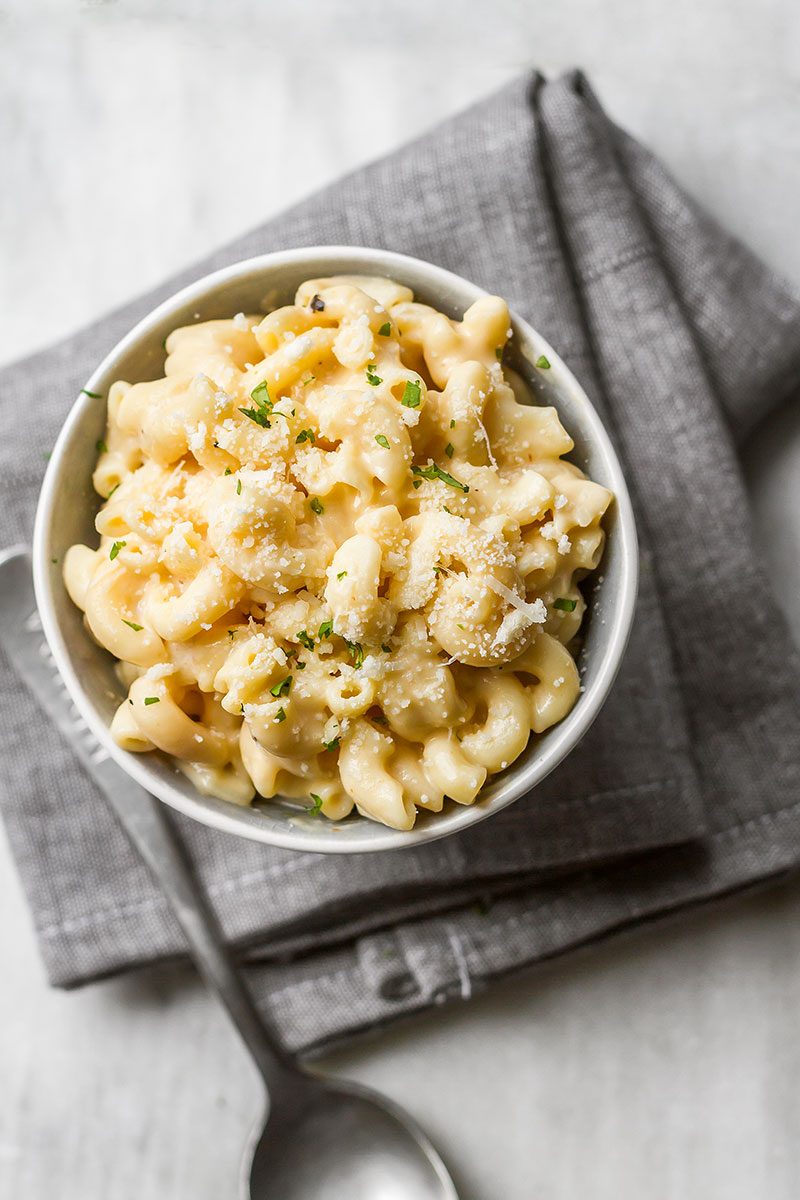 Instant Pot mac and cheese — Pure deliciousness, comfort and pleasure! Comfort food at its best for an instant dinner!