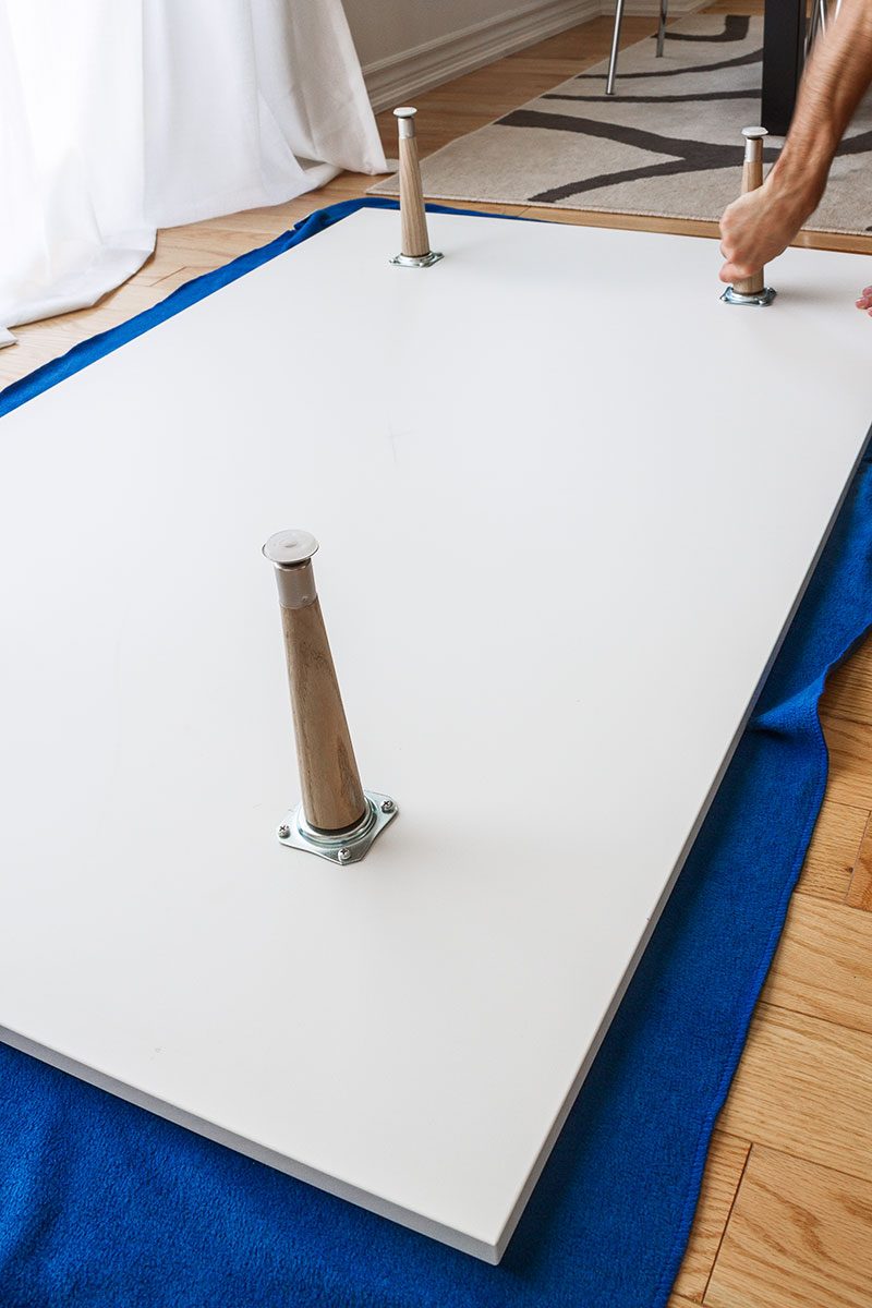 DIY High Gloss Coffee Table &mdash;&nbsp;The quickest and easiest DIY coffee table ever! Get a sleek, elegant look for your living room with an ultra low coffee table with an super glossy surface.