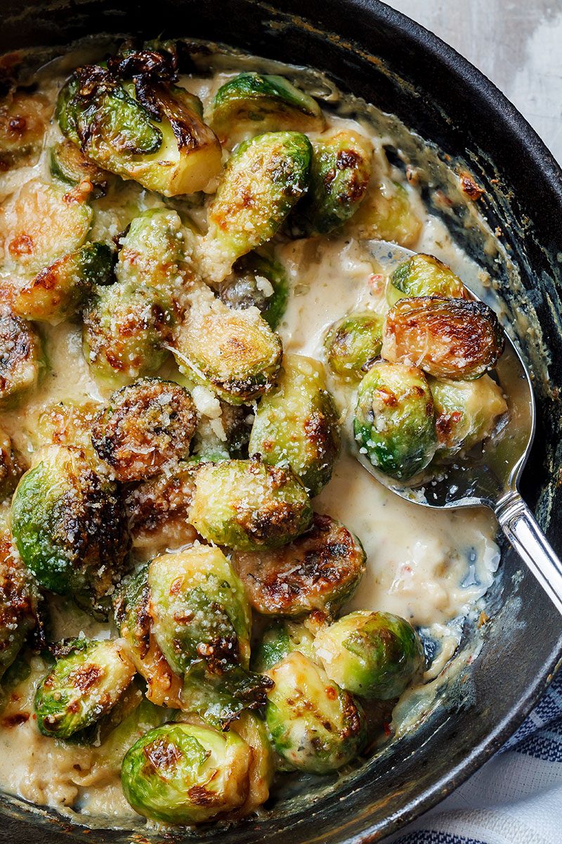 Creamy Brussels Sprouts Gratin - #eatwell101 #recipe #keto #sidedish #brusselssprouts  — An easy and luxurious side dish  that will turn everyone into Brussels sprout addicts.
