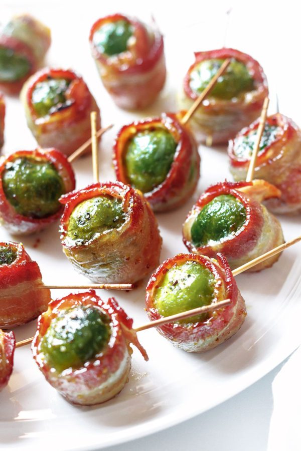 Bacon Roasted Brussels Sprouts - #recipe by #eatwell101 - https://003.wrwe1r1zs3czx3c.workers.dev/roasted-bacon-wrapped-brussels-sprouts