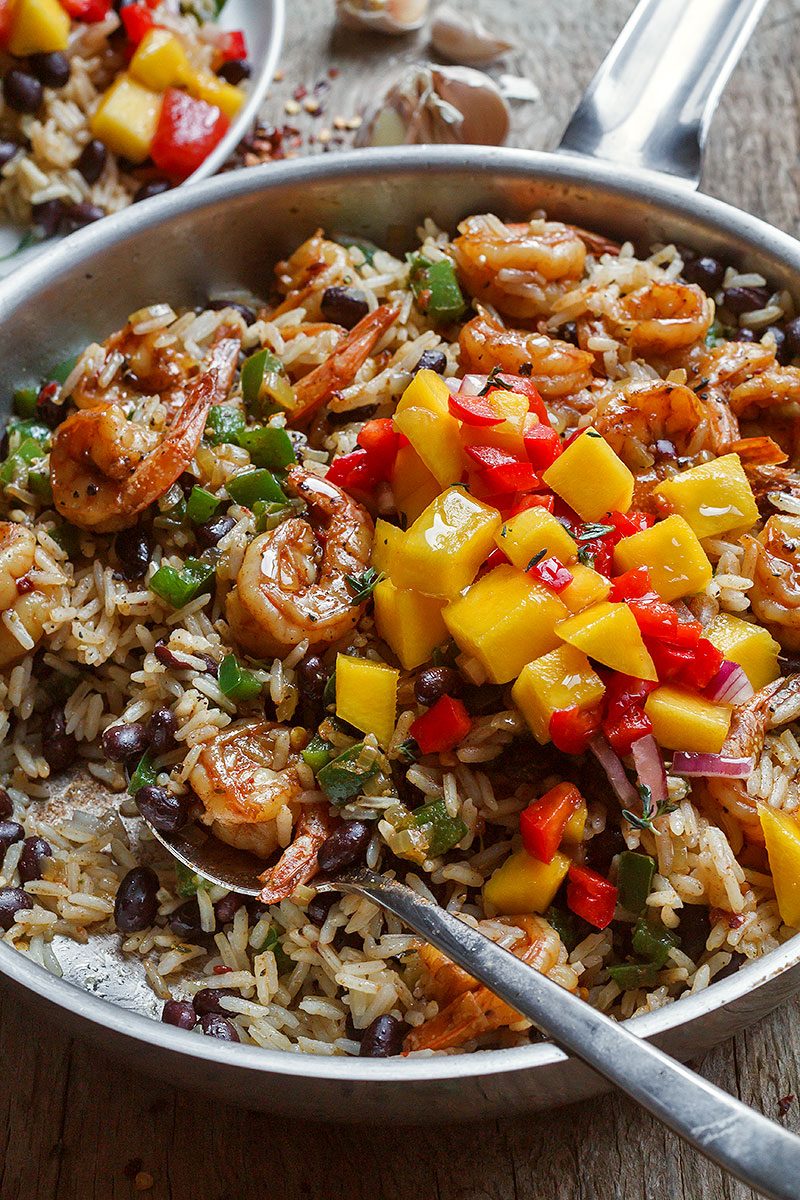 Spicy Jerk Shrimp, Rice and Black Beans – An easy, light dinner, with so much flavor and cooked all together in just one pan!