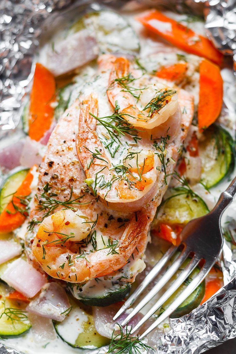 Creamy Shrimp and Salmon Foil Packets - Healthy and Delicious, say hello to the easiest way to make salmon in foil packets!