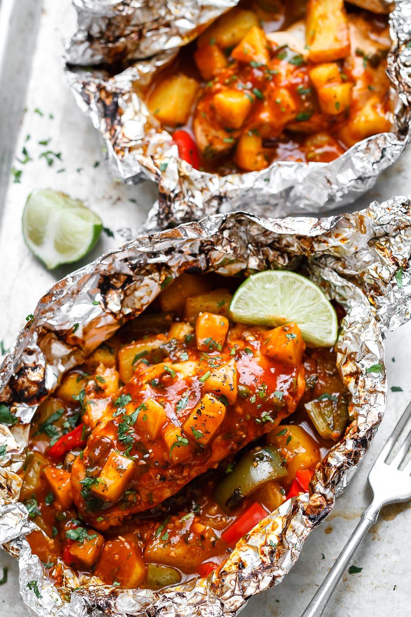 Pineapple baked Chicken Foil Packets in Oven - So easy and packed with tons of flavor. You’ll <img src=
