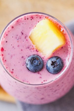 Blueberry Pineapple Smoothie