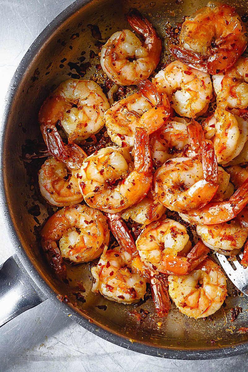 Cajun Shrimp Skillet - Spice up your dinner with these cajun spiced shrimps