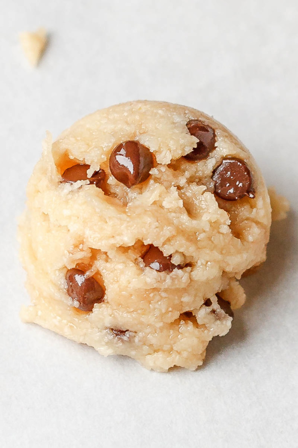 Cookie Dough Fat Bombs {Low Carb – Keto} - #recipe by #eatwell101 - https://003.wrwe1r1zs3czx3c.workers.dev/cookie-dough-fat-bombs-low-carb-keto