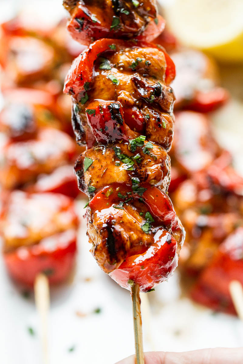Grilled Brown Sugar Garlic Chicken - Juicy tender and so delicious! Ideal for a quick dinner any night of the week.