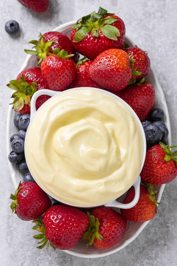 3 Ingredient Cream Cheese Fruit Dip - #recipe by #eatwell101 - https://003.wrwe1r1zs3czx3c.workers.dev/cream-cheese-fruit-dip-recipe