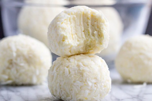 Lemon Cheesecake Fat Bombs