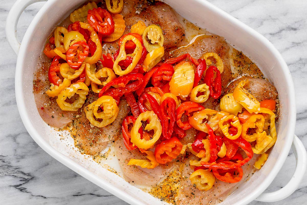 Baked Chicken Casserole with Pickled Chili, Mozzarella & Pepper Jack -  #eatwell101 #recipe #keto #lowcarb - This crazy delicious baked chicken casserole is so quick and easy to make. Baked Chicken casserole, chicken casserole #dinner