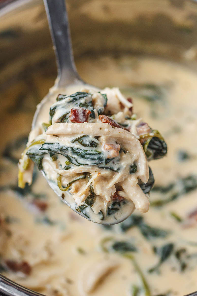 Instant-Pot Crack Chicken Spinach Soup Recipe - Packed with flavors and so speedy to prep, this Instant Pot crack #chicken #spinach #soup is your next favorite!