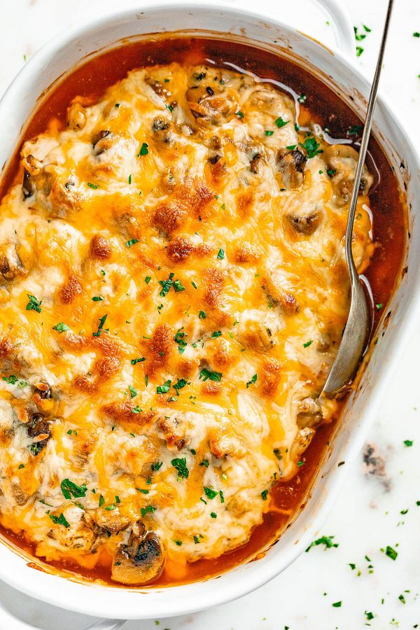 Garlic Mushrooms Chicken Casserole with Parmesan - #recipe by #eatwell101 - https://003.wrwe1r1zs3czx3c.workers.dev/garlic-mushroom-chicken-casserole-recipe