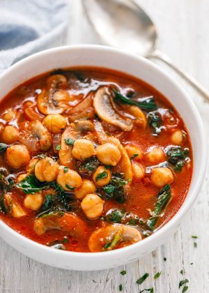 Chickpea Kale Tomato Soup {Vegan}