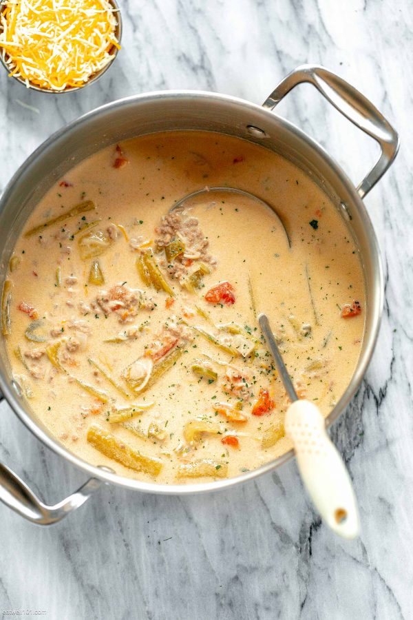 Green Chile Cheeseburger Soup - #recipe by #eatwell101 - https://003.wrwe1r1zs3czx3c.workers.dev/green-chile-cheeseburger-beef-soup-recipe