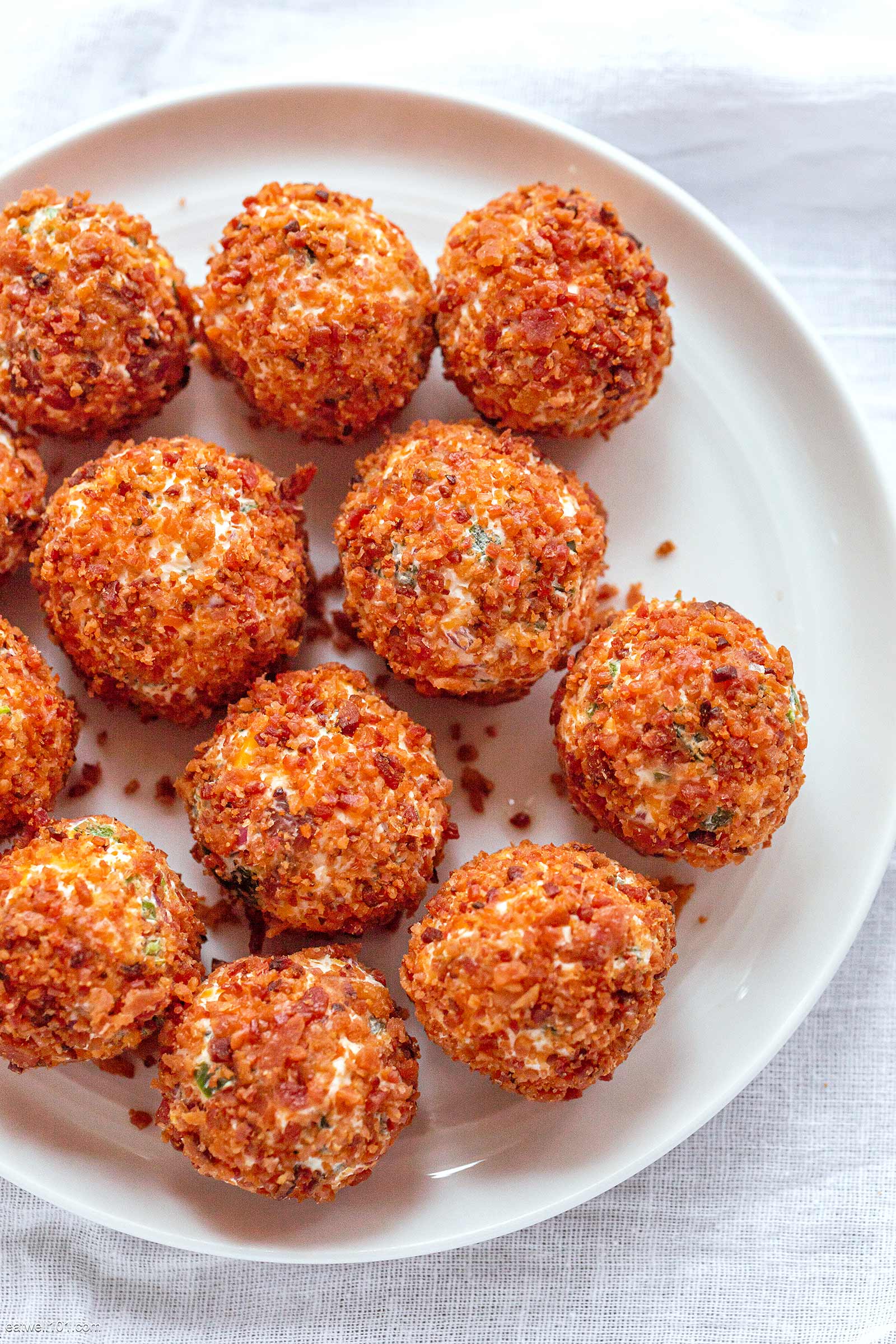 Bacon Jalapeño Cream Cheese Balls 4