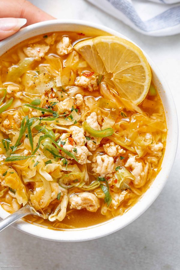 Turkey Cabbage Egg Roll Soup - #recipe by #eatwell101 - https://003.wrwe1r1zs3czx3c.workers.dev/turkey-egg-roll-soup-recipe