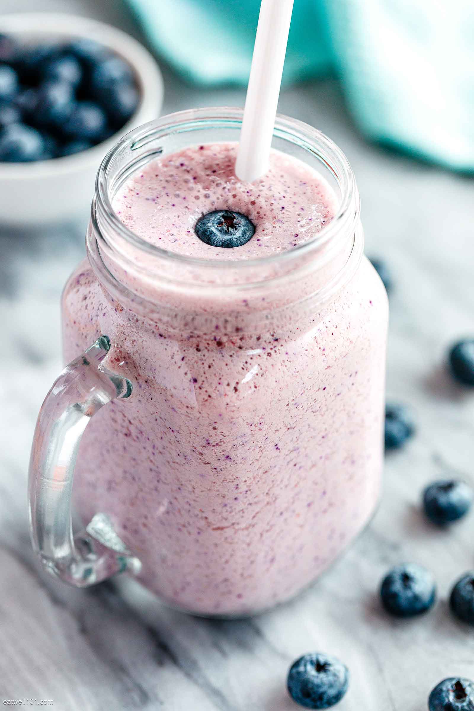 Blueberry Coconut Milk Smoothie {Dairy Free}