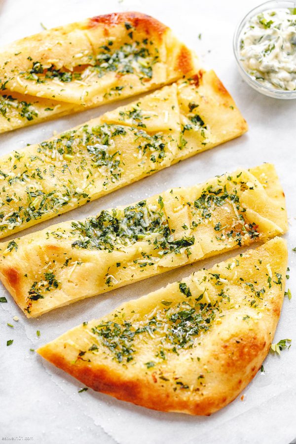 Oven-Baked Garlic Herb Butter Flatbread - #recipe by #eatwell101 - https://003.wrwe1r1zs3czx3c.workers.dev/garlic-herb-butter-flatbread-recipe