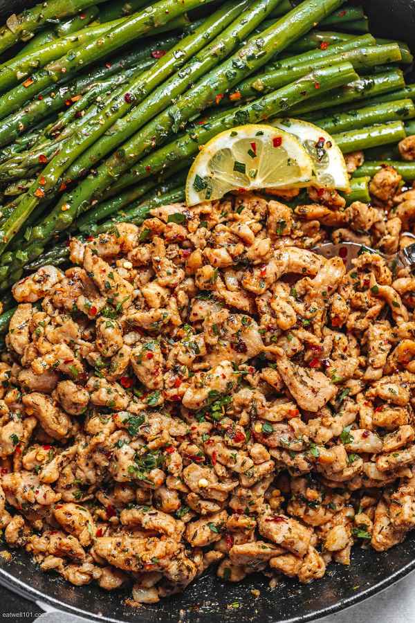 Garlic Butter Pork with Lemon Asparagus - #recipe by #eatwell101 - https://003.wrwe1r1zs3czx3c.workers.dev/garlic-butter-pork-asparagus-recipe