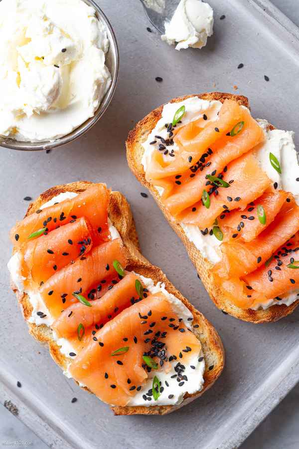 Cheesy Smoked Salmon Toasts
