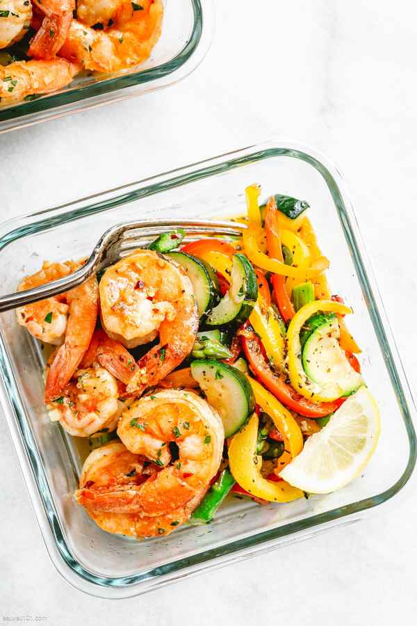 Meal Prep Cajun Shrimp and Veggies
