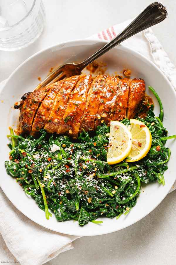 Asado Chicken Breasts with Sautéed Garlic Spinach - #recipe by #eatwell101 - https://003.wrwe1r1zs3czx3c.workers.dev/asado-chicken-recipe