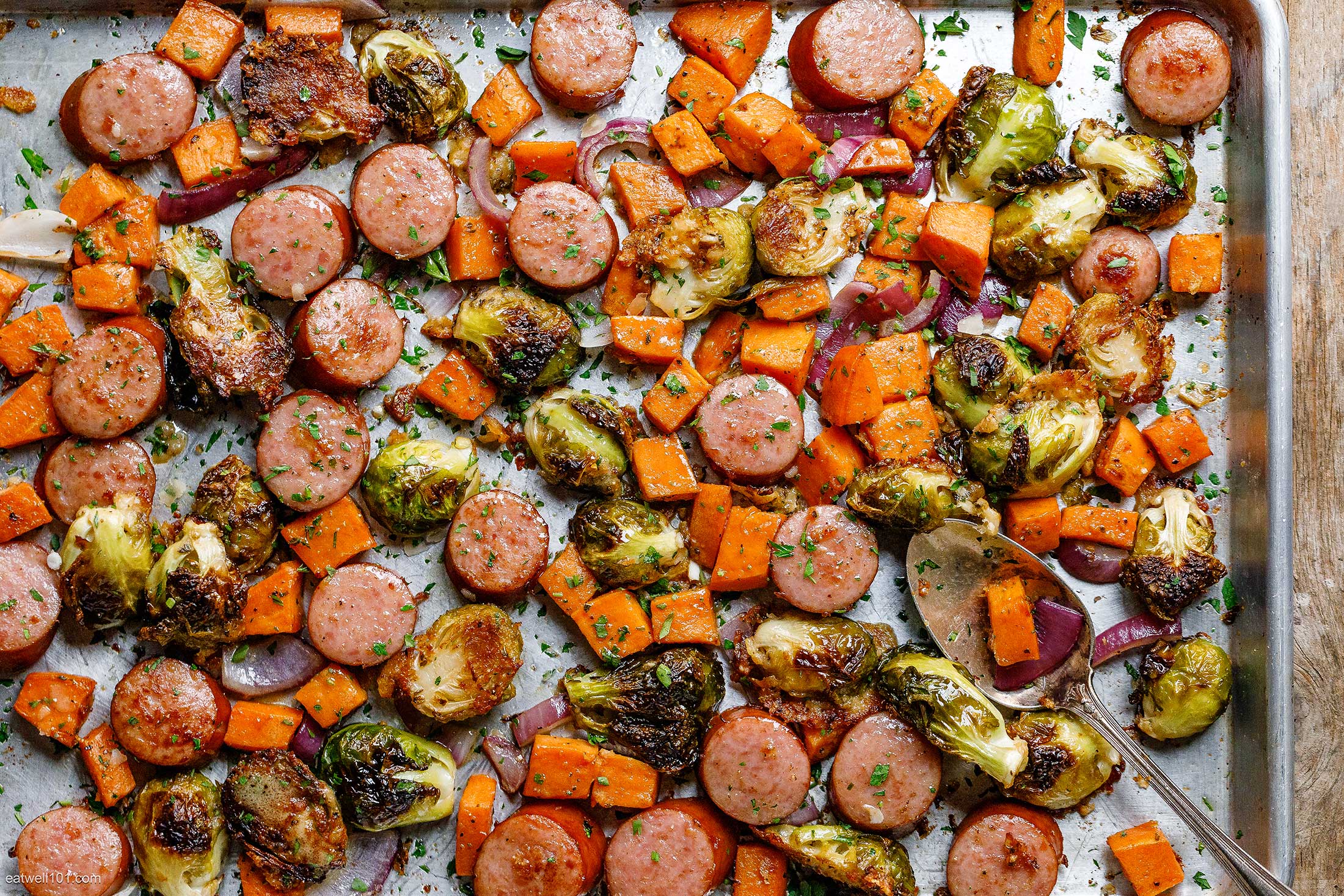Sheet-Pan Sausage and Veggies