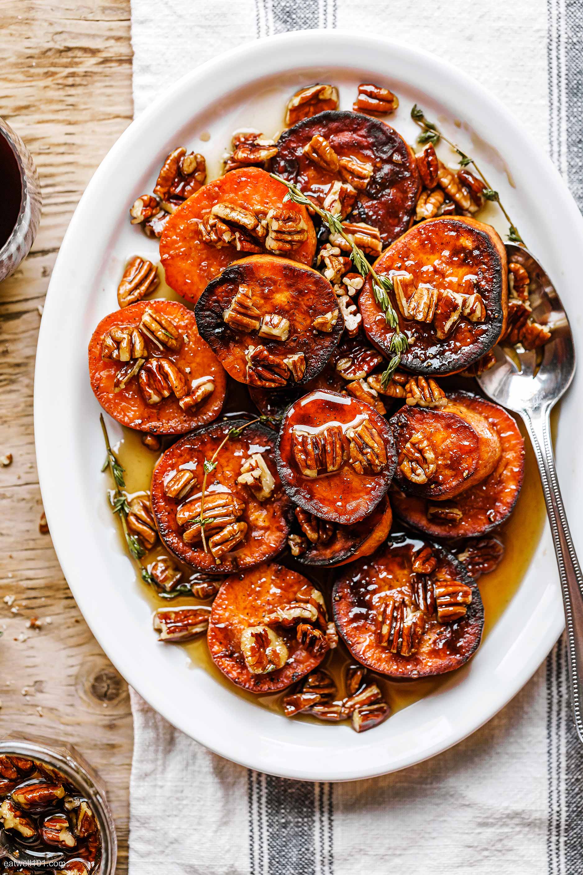 Roasted Maple Pecan Sweet Potatoes
