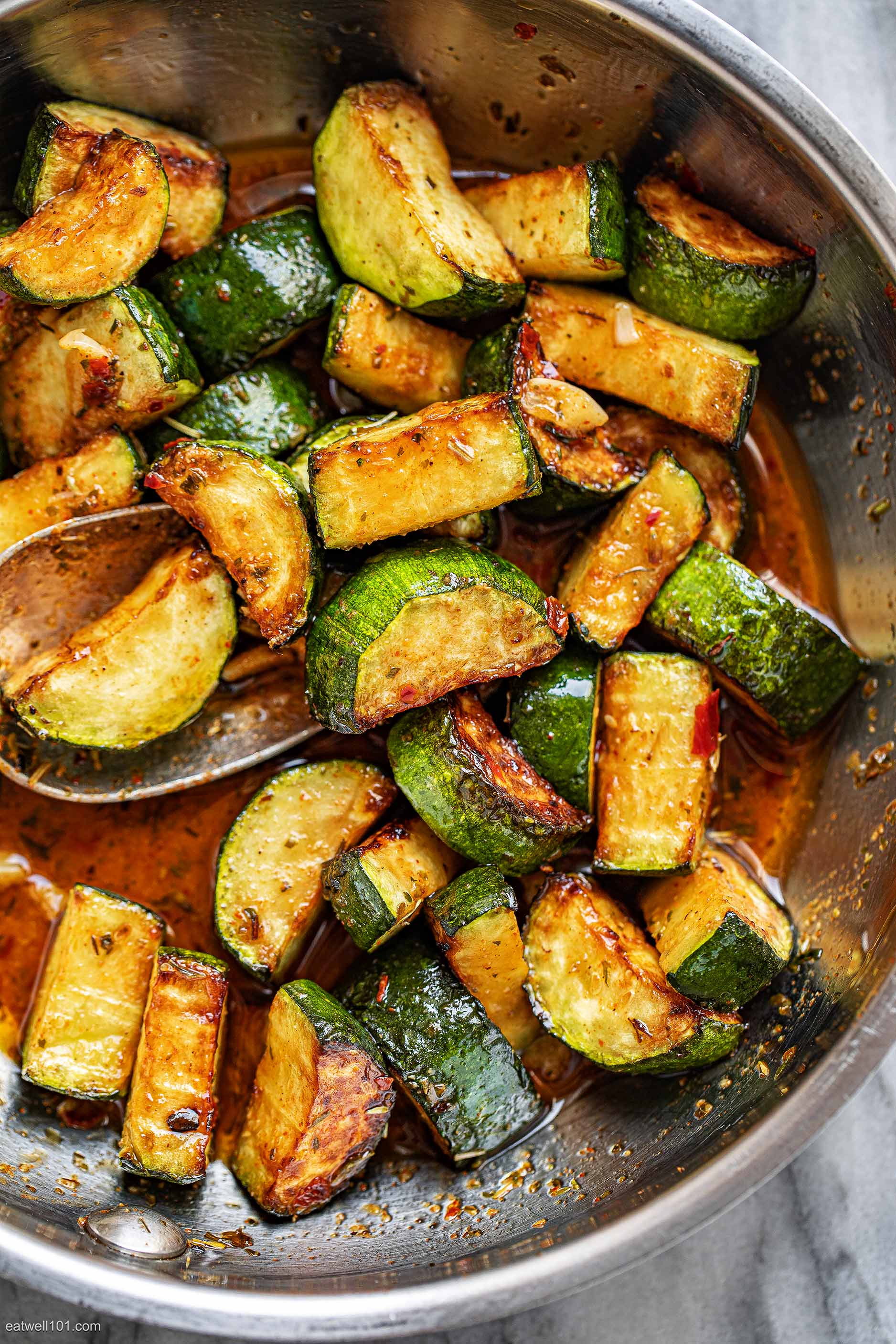 Garlic Butter Zucchini Skillet Recipe